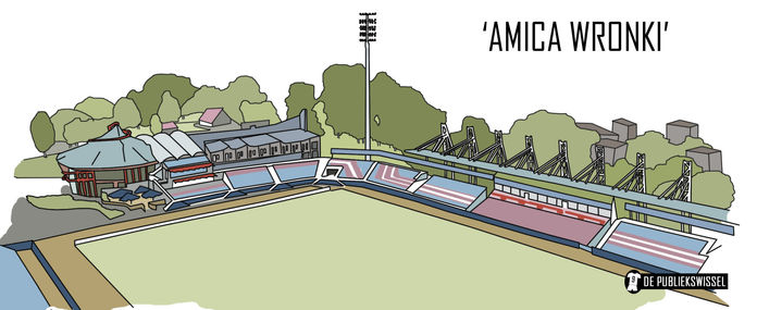 SLAPEN IN EEN POOLS STADION     (Jong Lech Poznan - Jong Korona)
