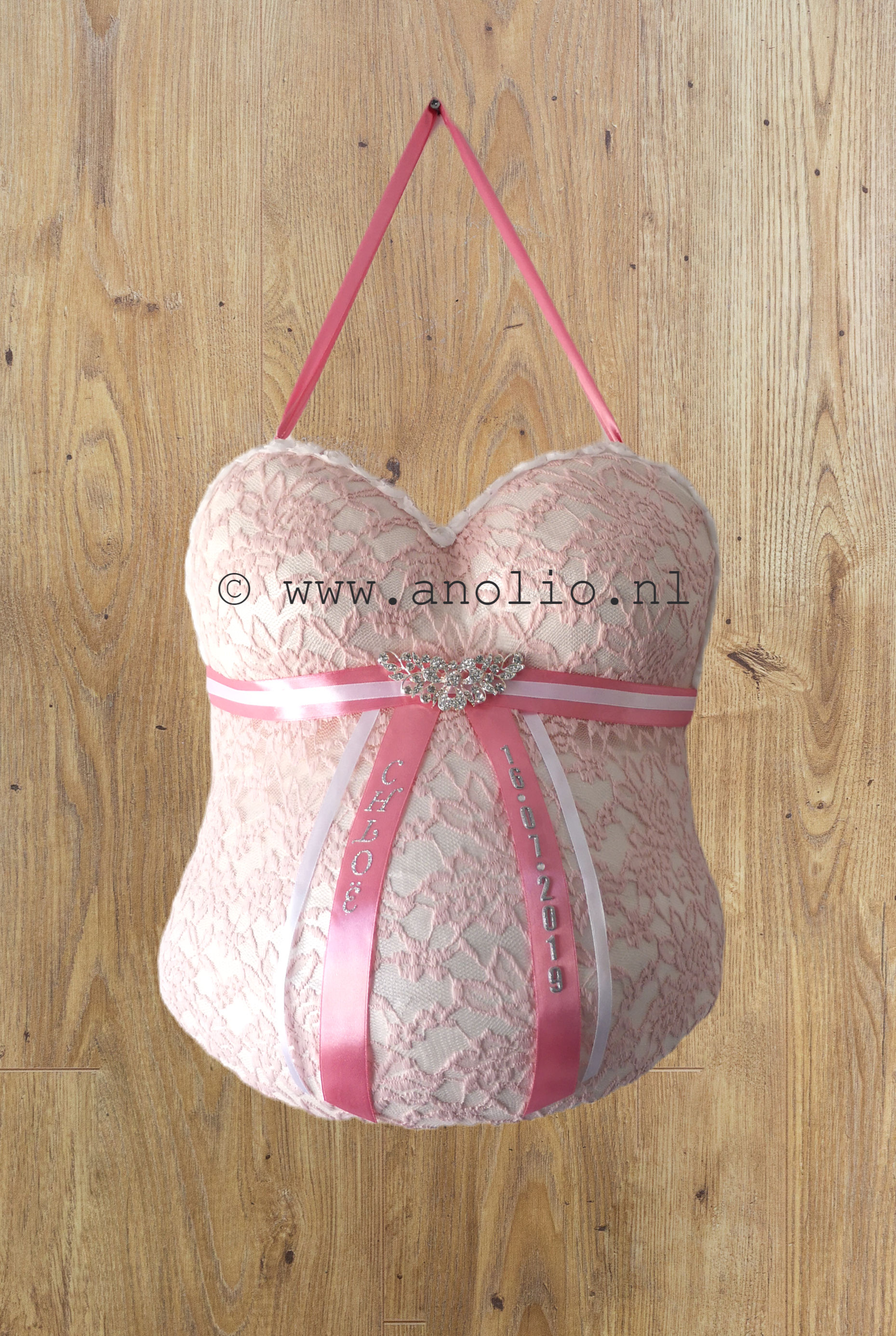 DIY bling decoratie gipsbuik