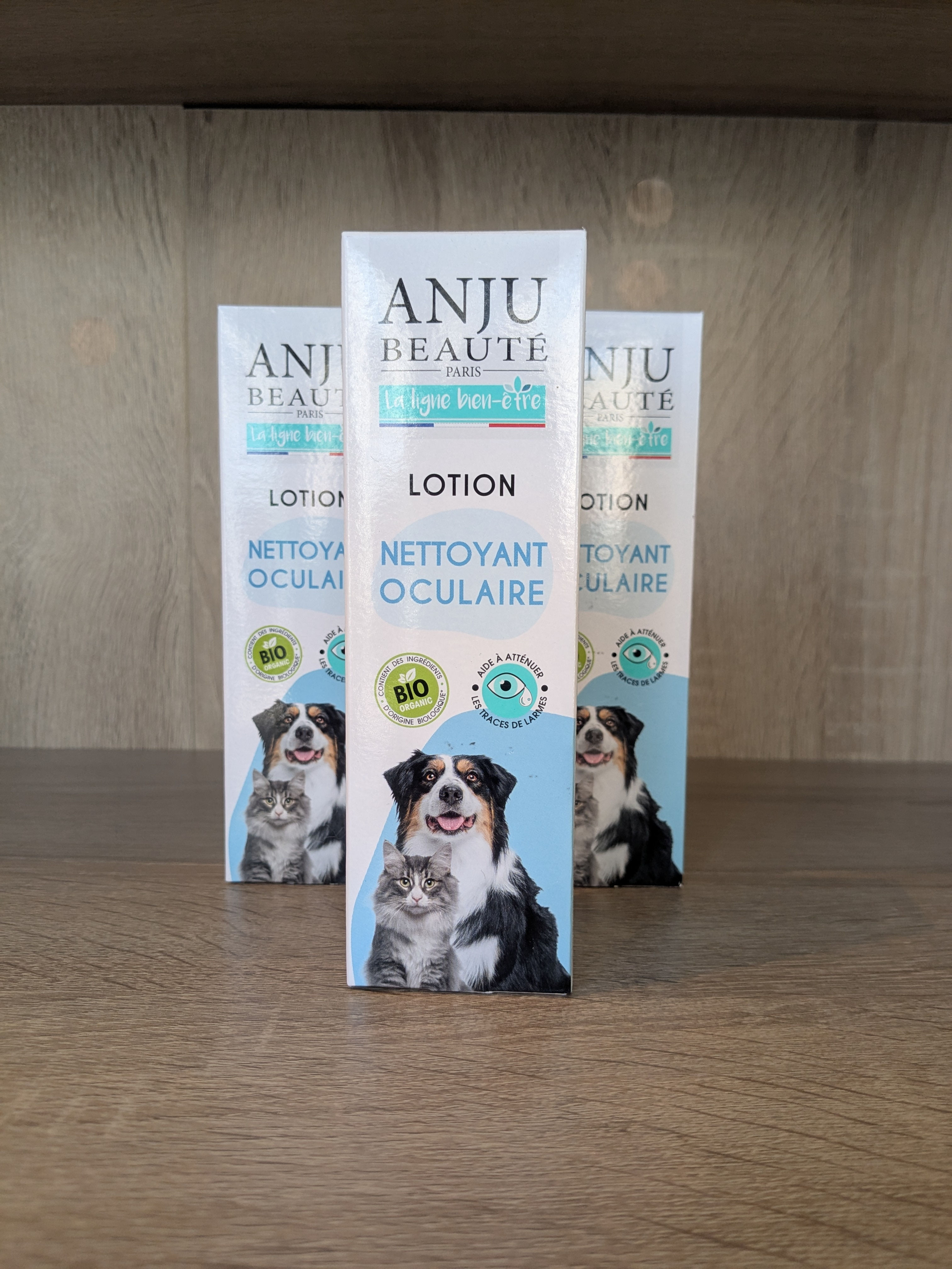 Lotion nettoyant oculaire