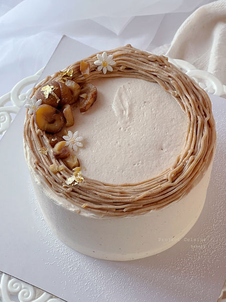 Chestnut mont blanc cake