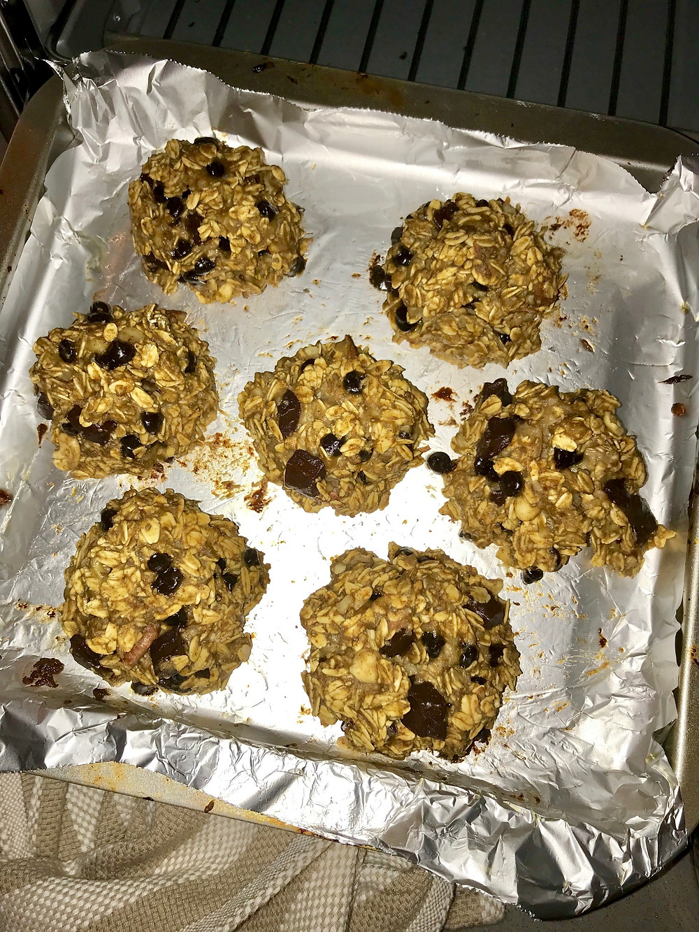 chocolate chip cookies