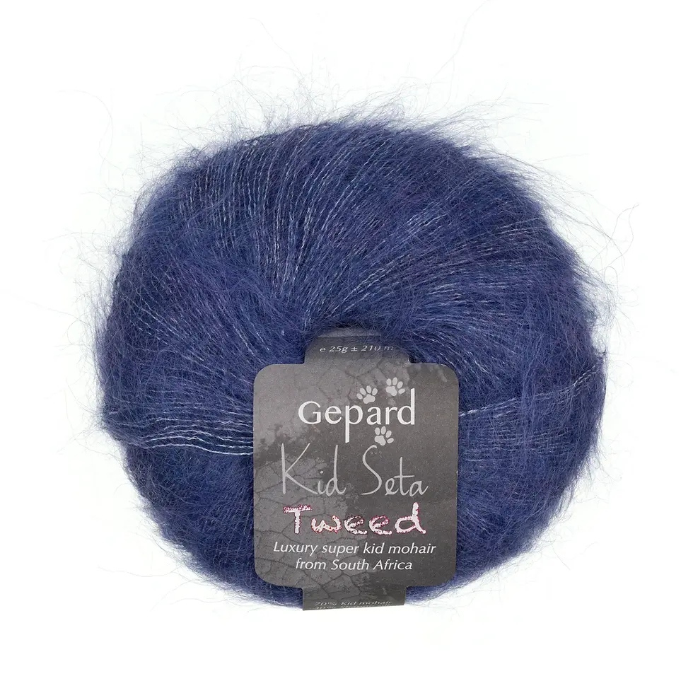 blauchangierendes Seidenmohairgarn mit zartem Flausch