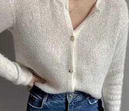 Sommerdesigns zum Stricken und Häkeln aus flauschigen Garnen