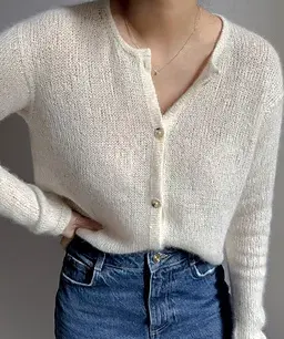 Sommerdesigns zum Stricken und Häkeln aus flauschigen Garnen