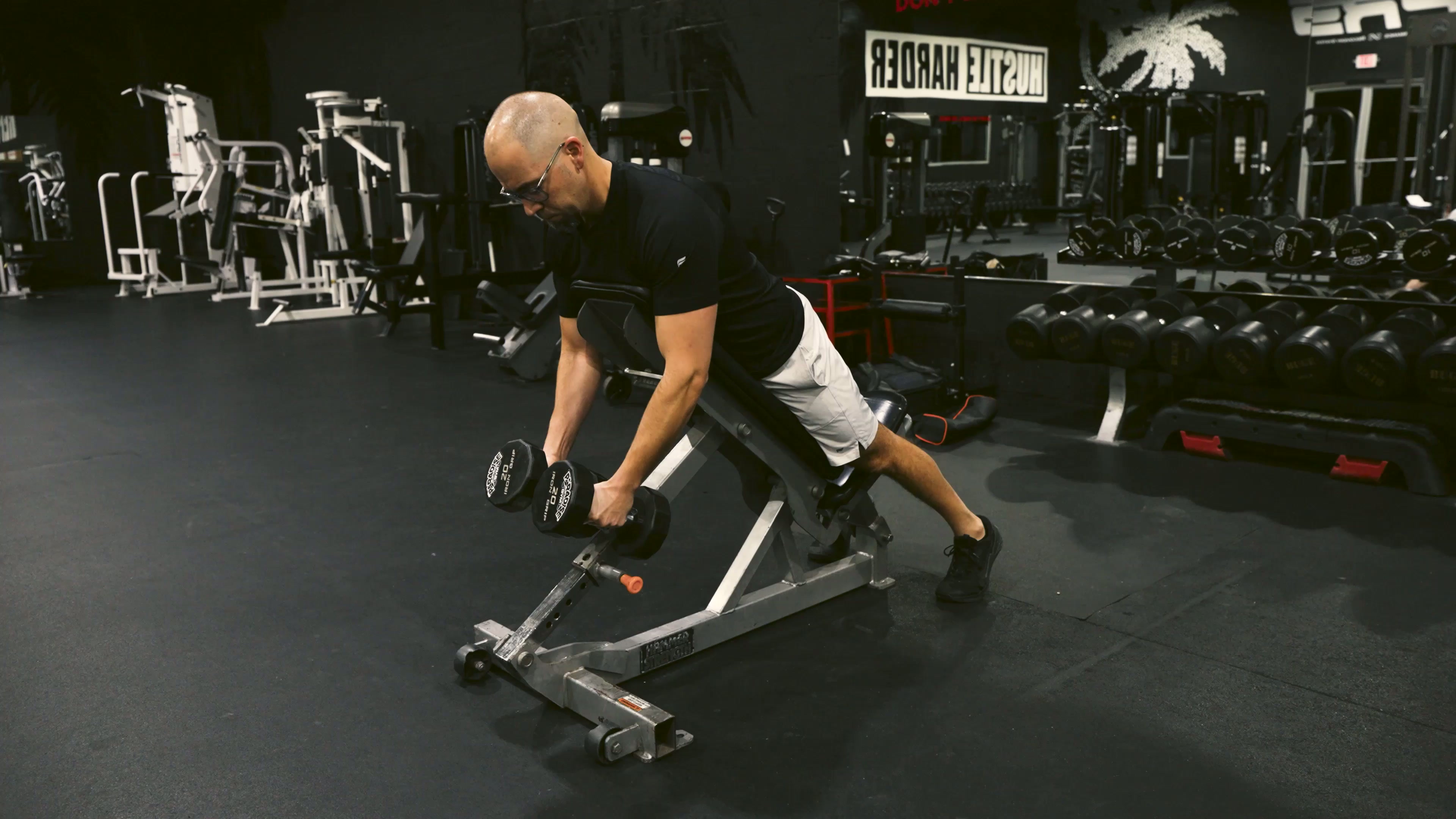 Chest Supported Rear Delt Fly