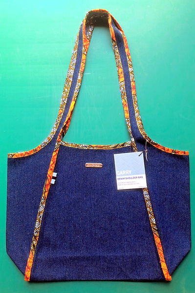 Shoulder Bag with tagIMG_5748_edited.jpg