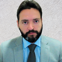 Alexander Bazán Correa