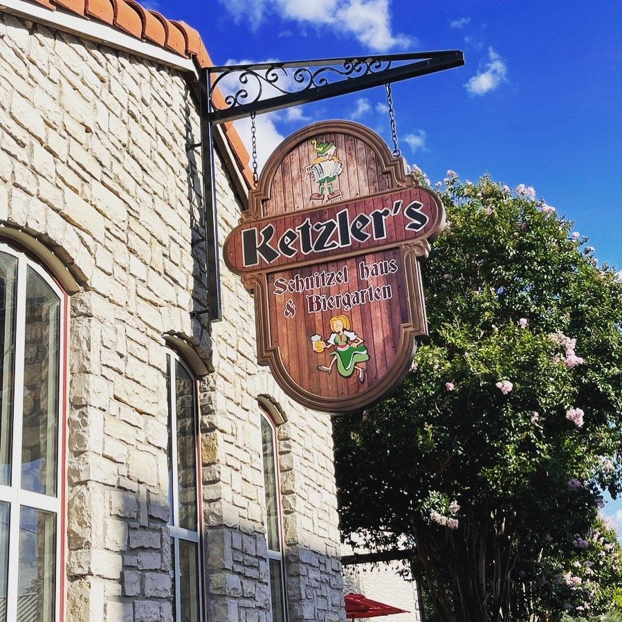 Ketzler's Schnitzel Haus & Biergarten