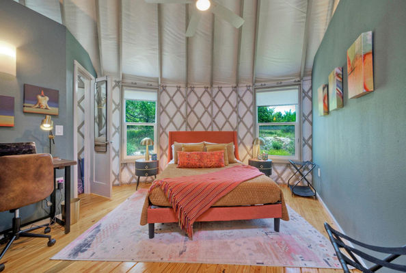 Heartstone yurt Bedroom