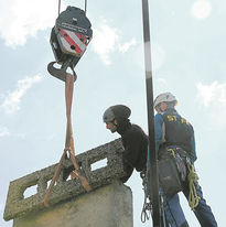 Rope Tech radovi na visini ( visinski radovi ) uklanjanje dimnjaka zagreb