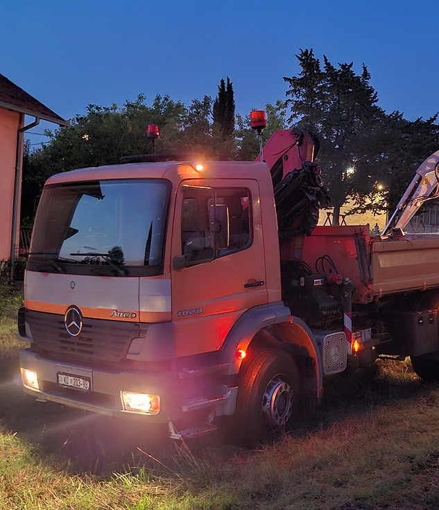 Mini bager u akciji – iskop na uskom prostoru uz obiteljsku kuću