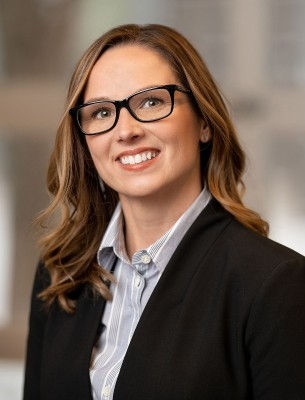 Kelly Crabb, Senior Vice President, Sales, Mainstay, selected as Fall 2022 awardee