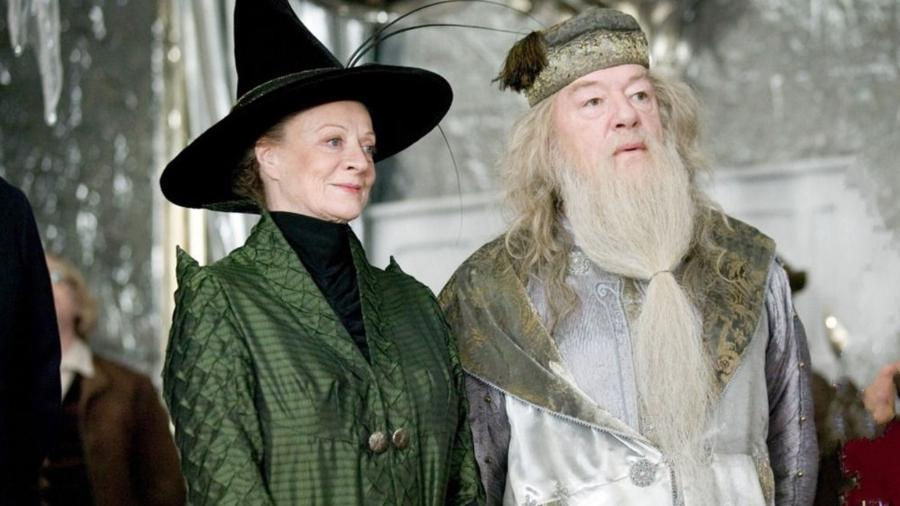 Maggie Smith died on the same day as Michael Gambon, 1 year later
