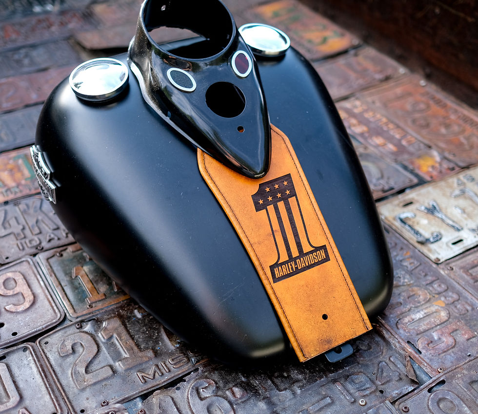 Thumbnail: AMF One Leather Gas tank Panel 2008 2017 Heritage Softail Harley Davidson