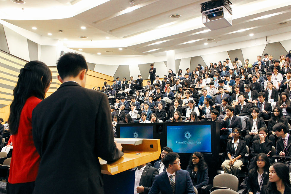 2024 MUN Auditorium Panel Discussion Group Pic