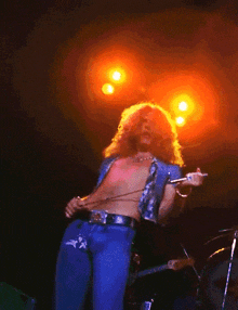 led-zeppelin-robert-plant.gif