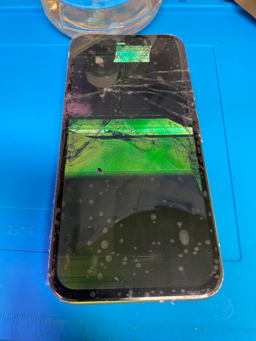 スマホの液晶画面不良