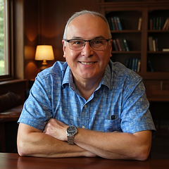 Luis Fernando Hinojosa asesor educativo