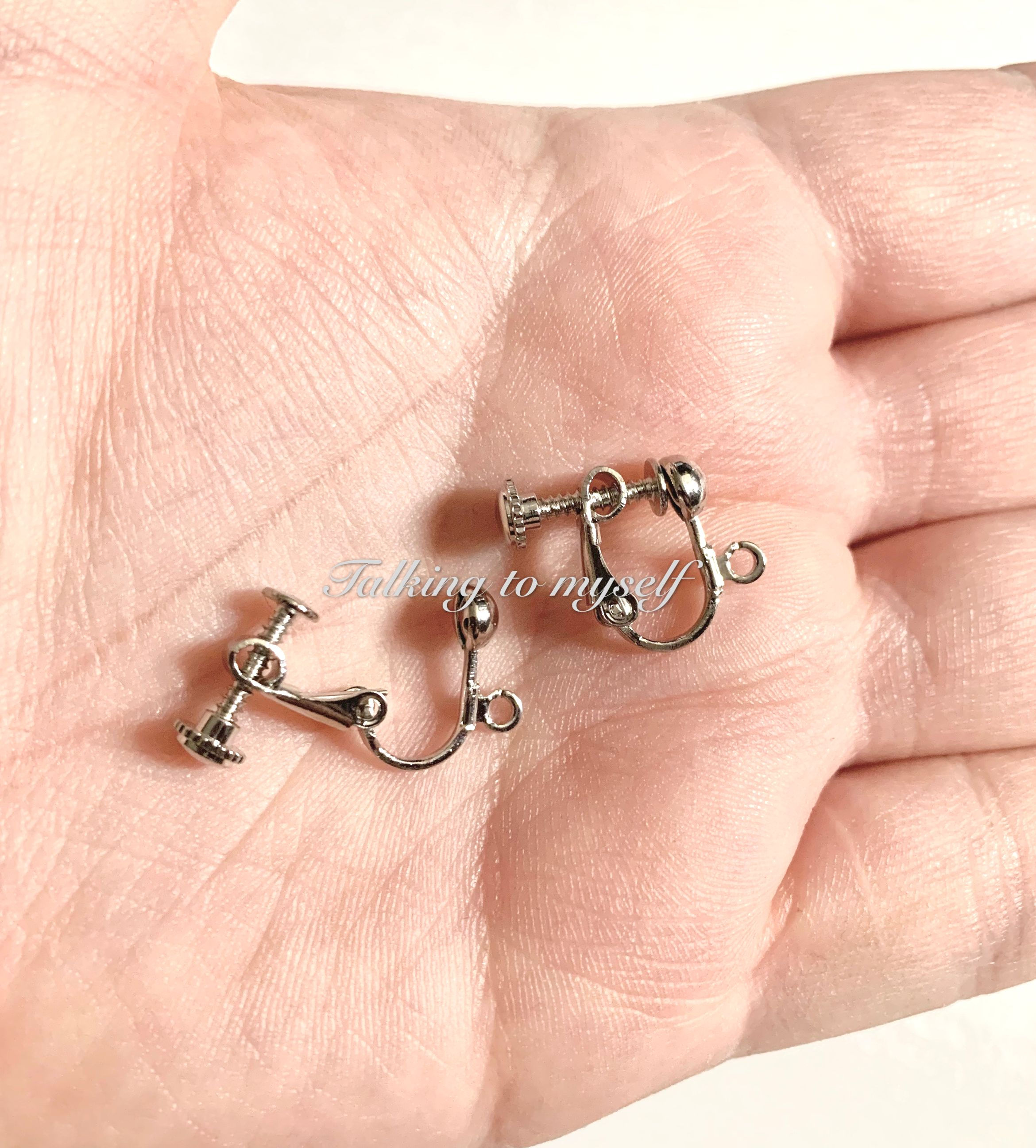 Reiättömien korvien koukut