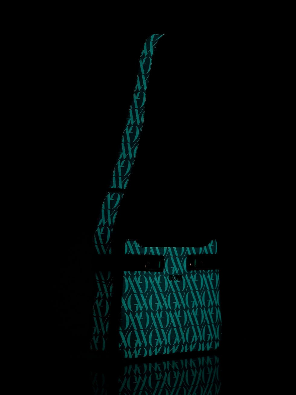 Küçük resim: GLOWS SIRIUS - GRAPE (Deri Omuz Çantası)