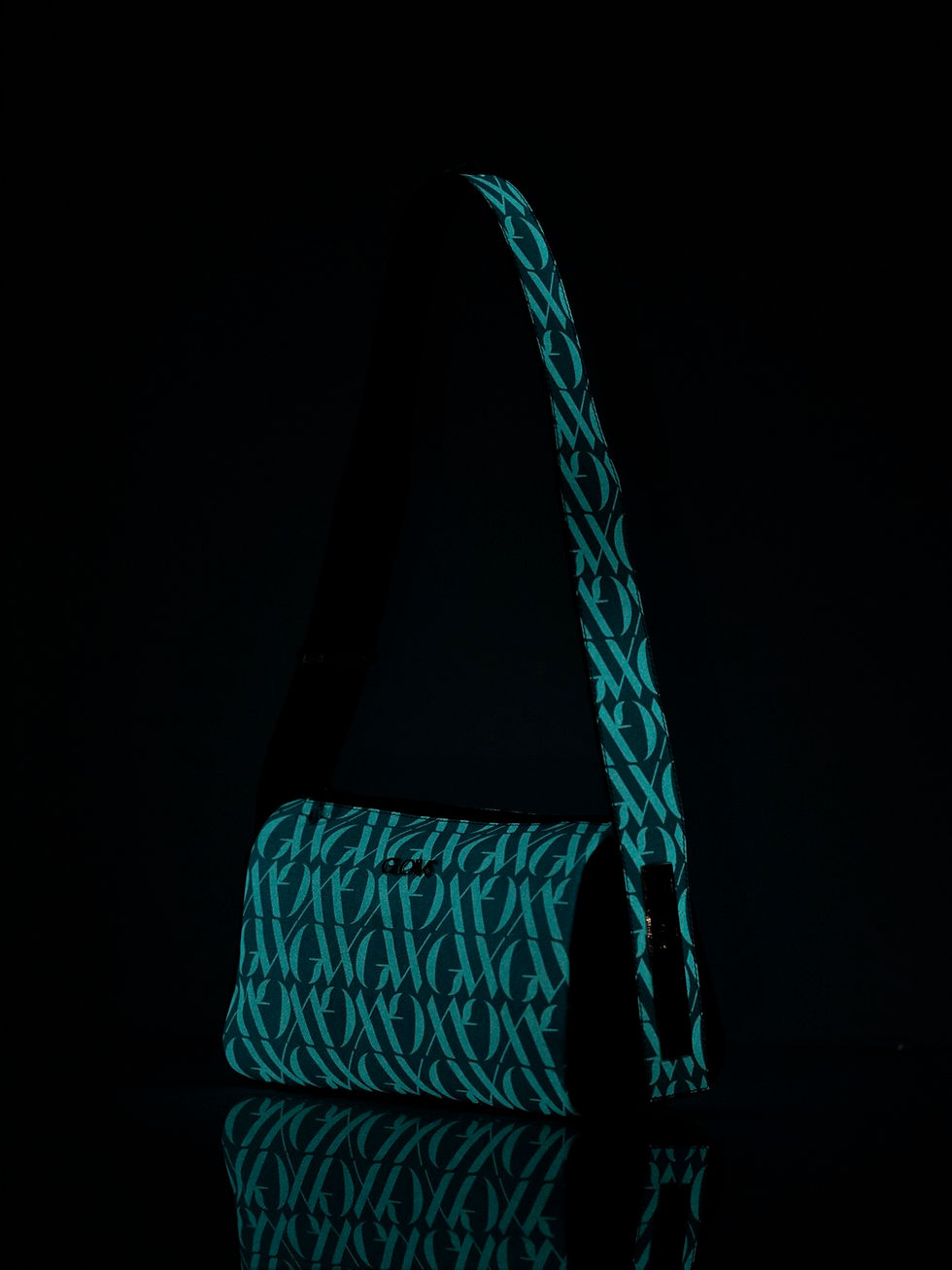 Küçük resim: GLOWS RIGEL - GRAPE (Deri Silindir Çanta)