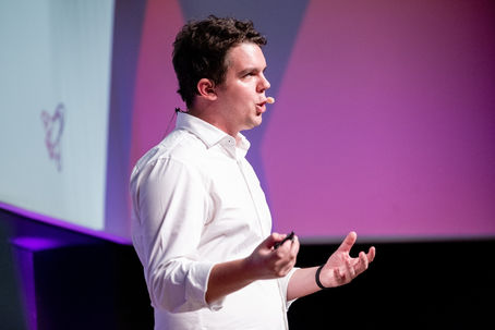 Intervista a Francesco Agostinis - Digital Success