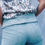 Miniatura: Calça azul com detalhe na cintura