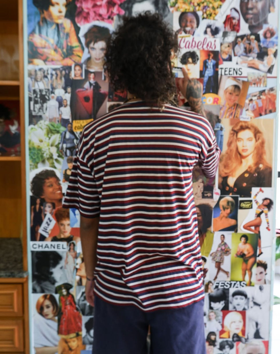 Miniatura: Camiseta gola cega listrada