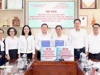 Tiếp nhận 60 hồ sơ ứng cử đại biểu Quốc hội và 222 hồ sơ ứng cử đại biểu HĐND TPHCM