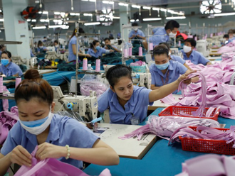 Vietnam prepares for carbon tariffs in pursuit of net-zero emission target
