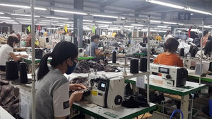 Many domestic enterprises are struggling due to a serious lack of capital