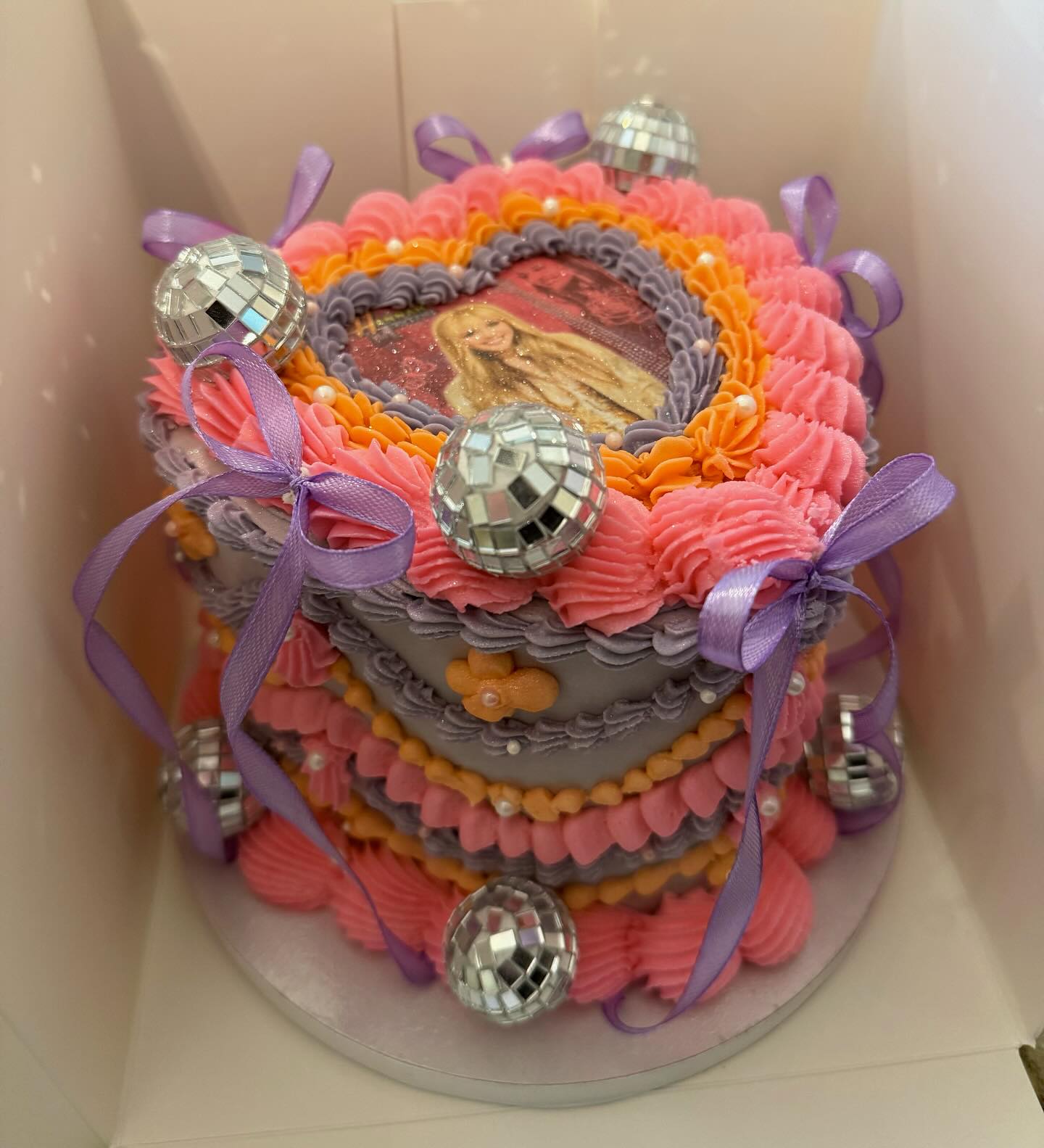 Celebrity inspired cake