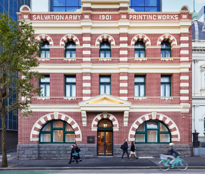 Lanson Plce exterior