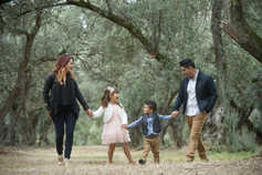 Adelaide Outdoor Family Photographers