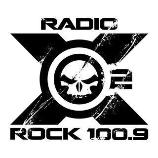 Conceptualisation et réalisation de la signature corporative de la station de radio CHXX Radio X 2.