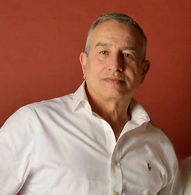 Dr. Manuel Celma Merola