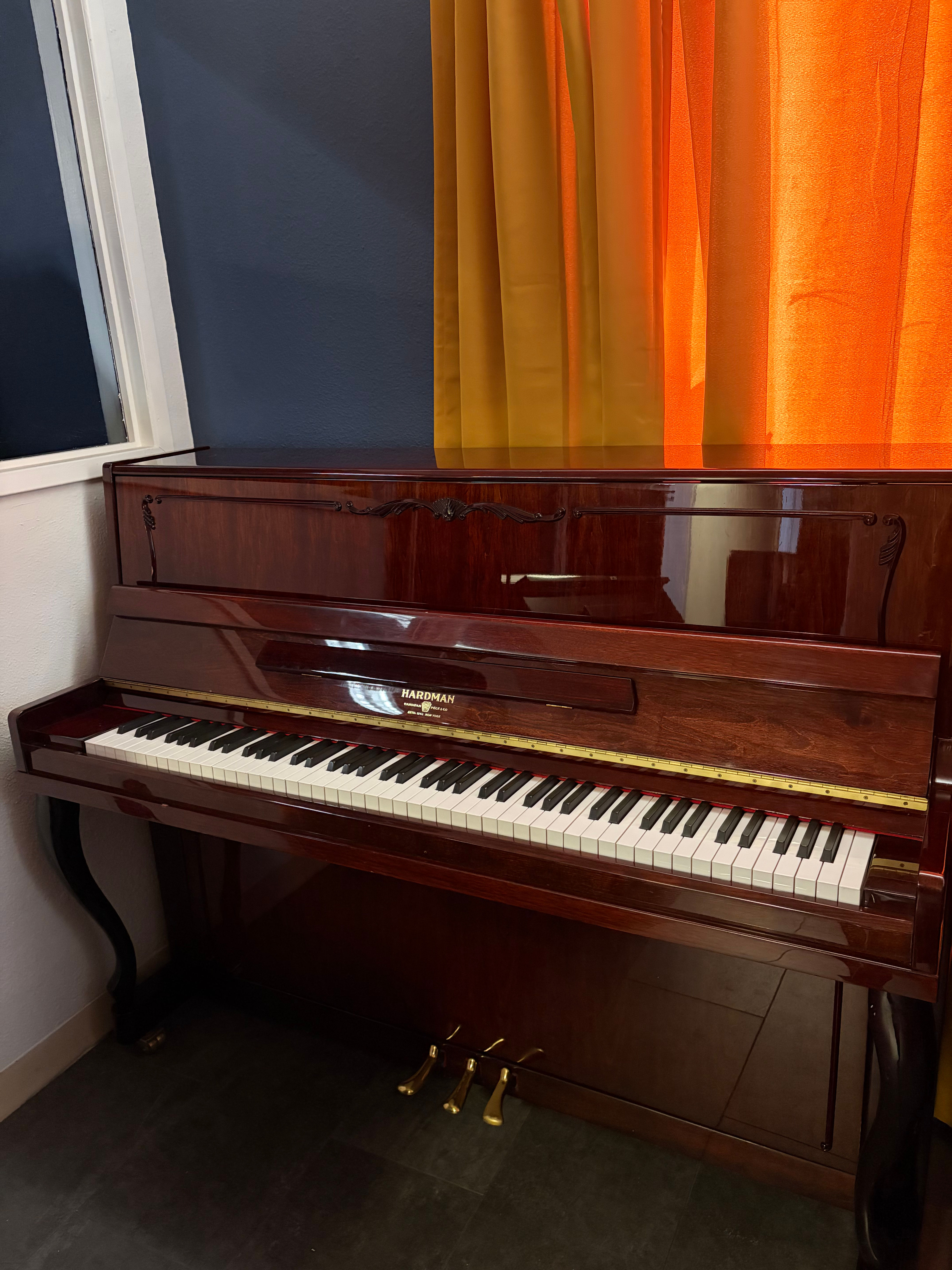 Hardmann upright
