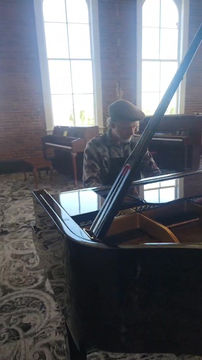 Thumbnail: Yamaha Grand Piano G-3 6'1"