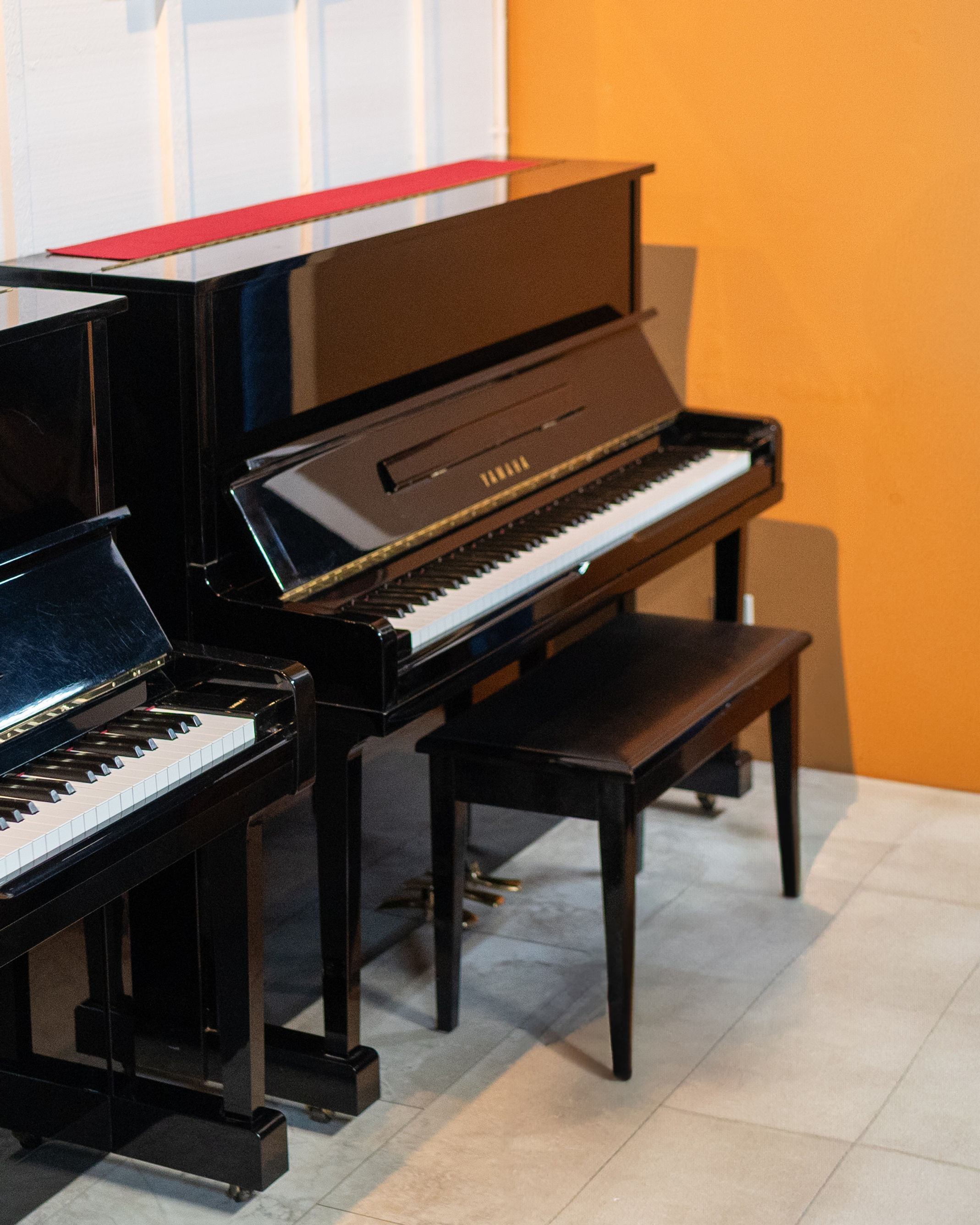 Yamaha U10A Upright Piano