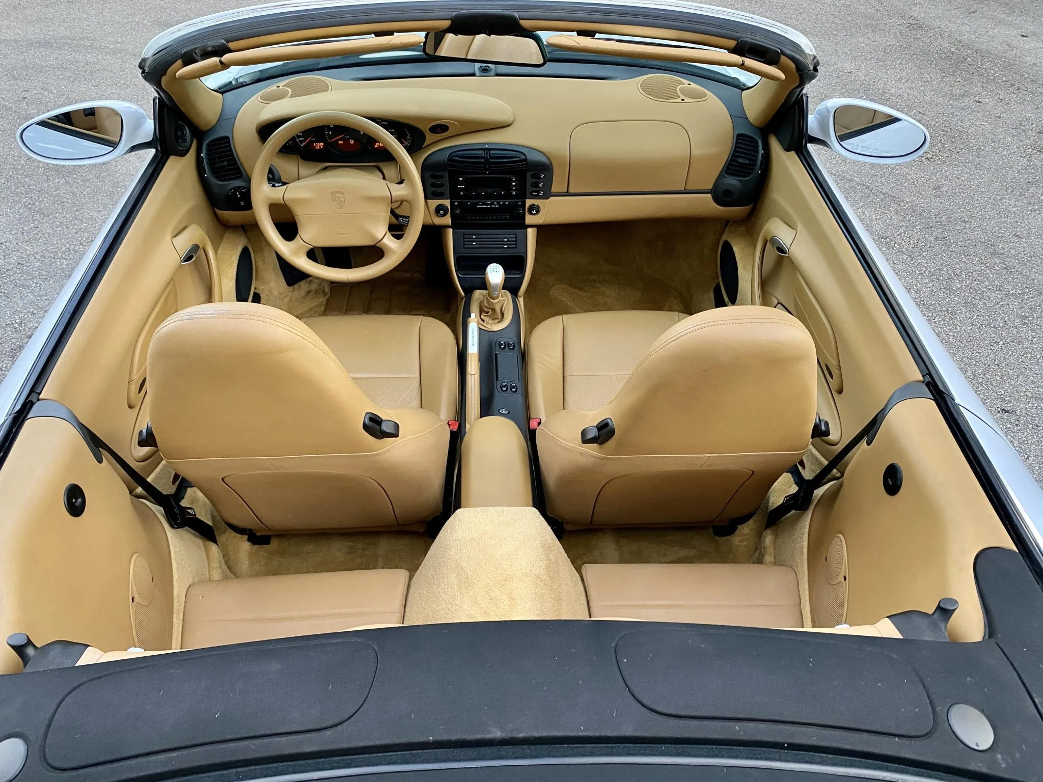1999_porsche_911_carrera_cabriolet_1634255753891142629eb013b59IMG_2745-scaled.jpg.webp