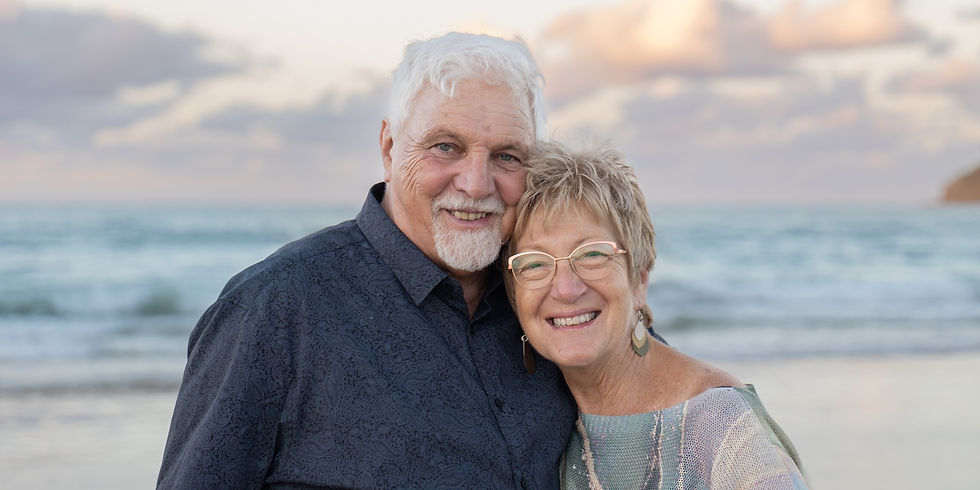 grandparent photo-noosa-main-beach-sunset