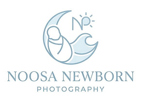Logo for Noosa Family and Newborn Photography, a lifestyle photographer based on the Sunshine Coast, Queensland.
