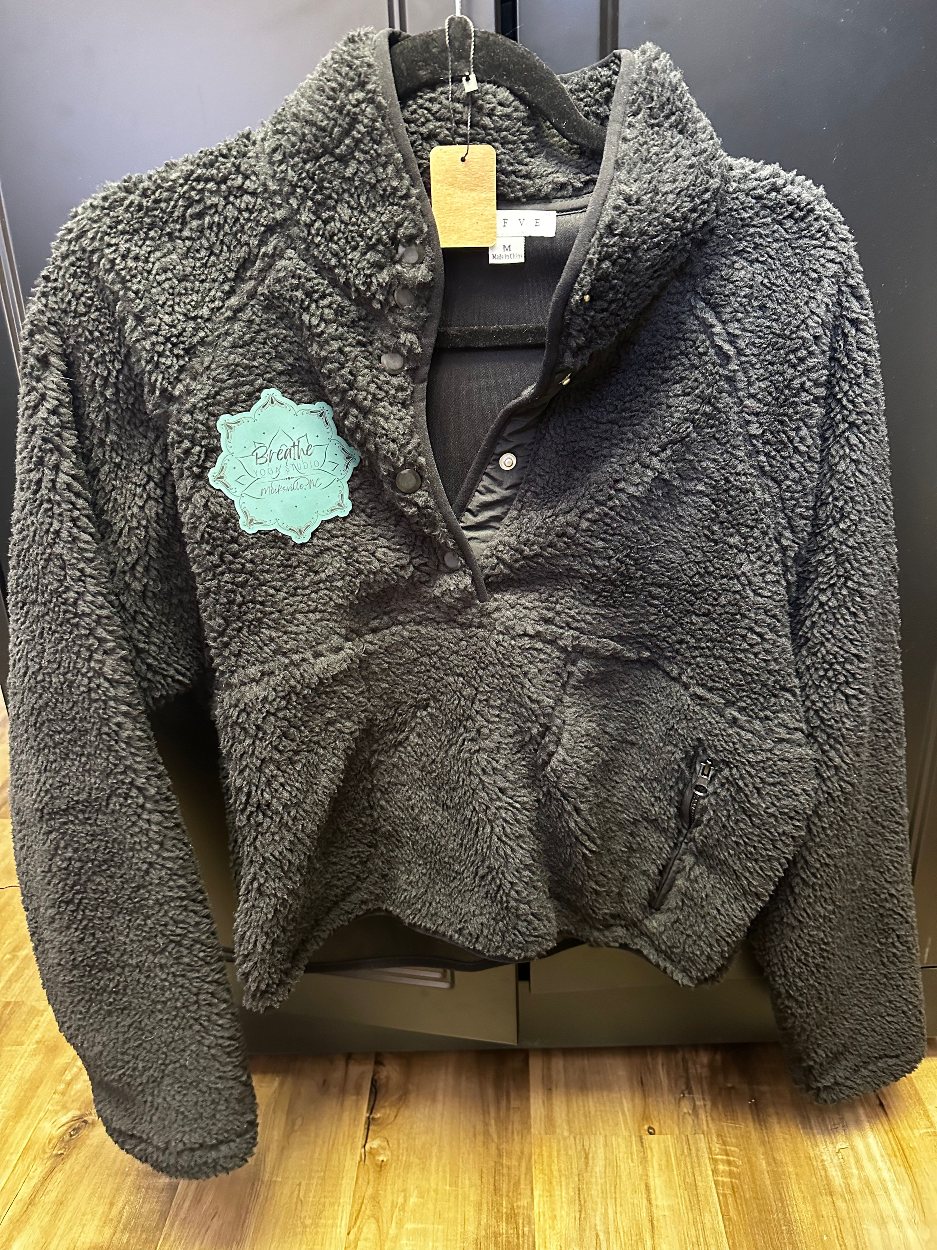 Cropped Fleece Breathe Pullover