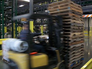Forklift 1.jpg