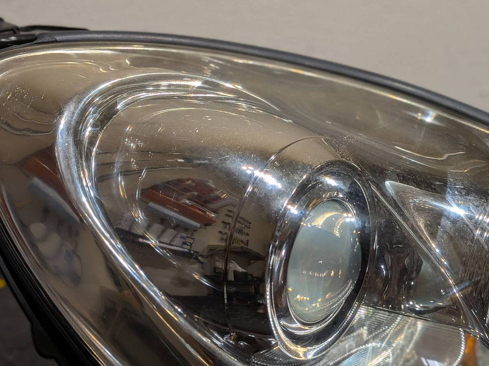 SC430 /レクサス(LEXUS)/ヘッドライトインナー塗装/ヘッドライトレンズ交換/ヘッドライト殻割り/郵送施工