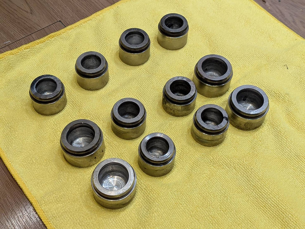 三菱 ランサーエボリューションX(CZ4A) 純正ブレンボブレンボキャリパーオーバーホール/キャリパー塗装/キャリパーリペイント/ランサーエボリューションレストア/車両持込