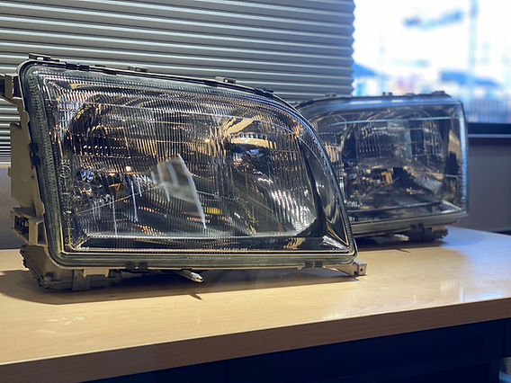 ベンツ Sクラス 600SEL W140 ヘッドライトガラスレンズ内側曇り・結露