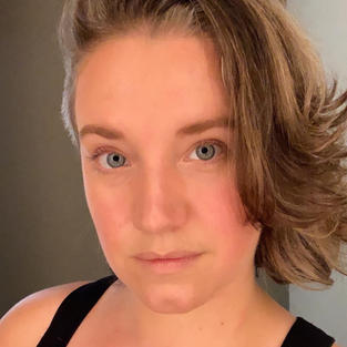 Elissa Goetschius / Assistant Director