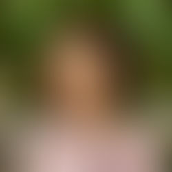 Photo of author Lesléa Newman.