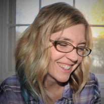 The Picture Book Buzz - Interview with Gabi Snyder and Review of Two Dogs on a Trike